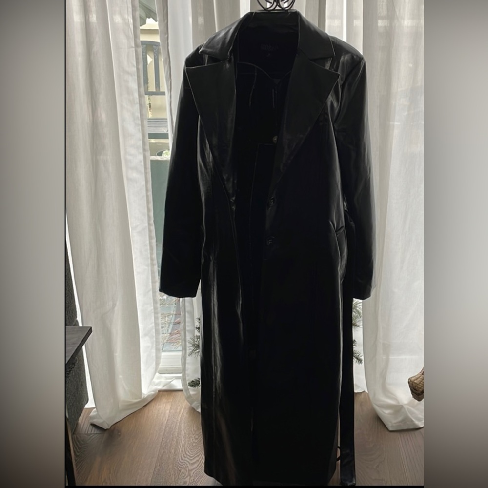 NWT Danielle Bernstein faux leather trench
